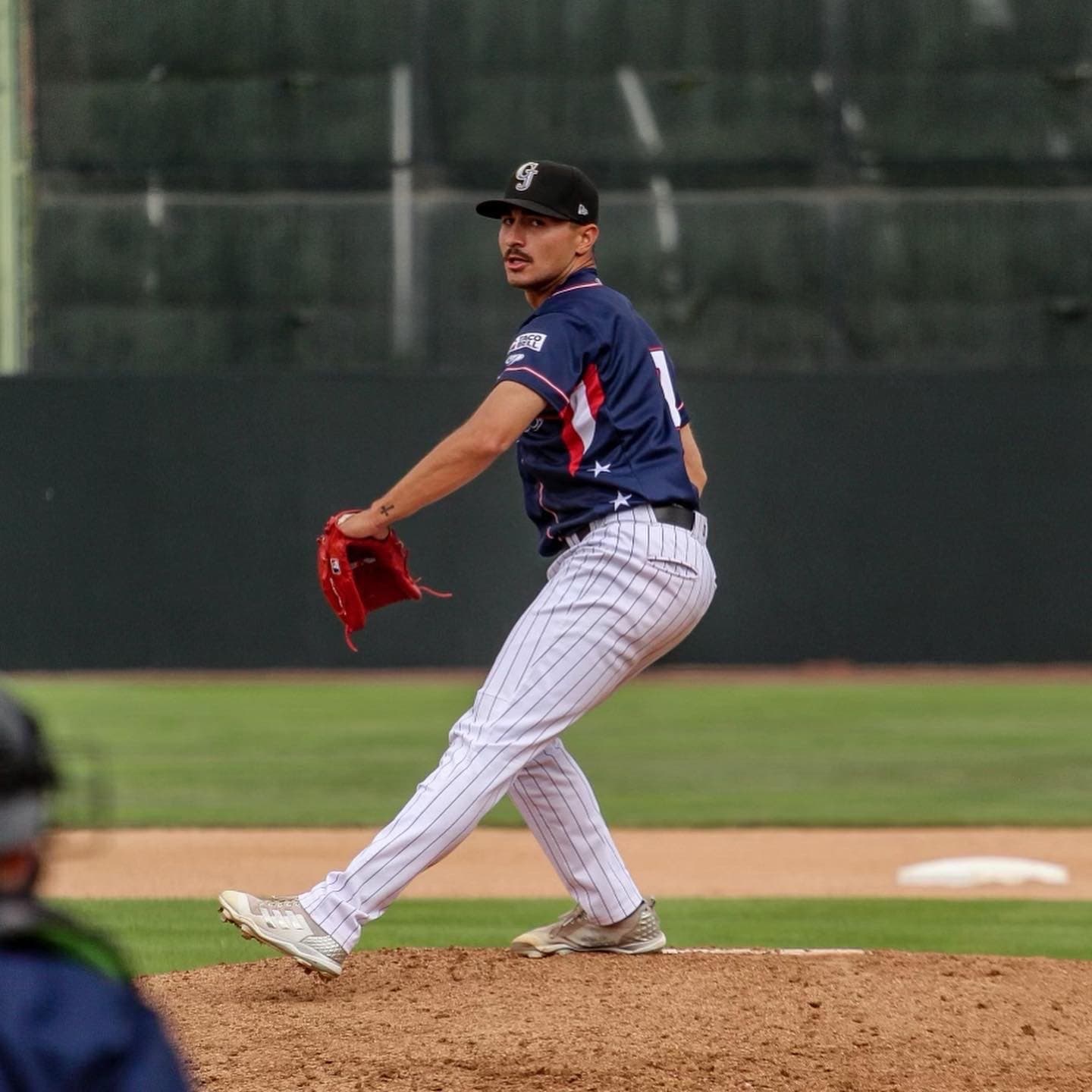 Jimmy Dobrash pitching at the professional level